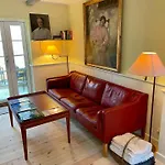 Charming Townhome Near And Square Casa vacanze *