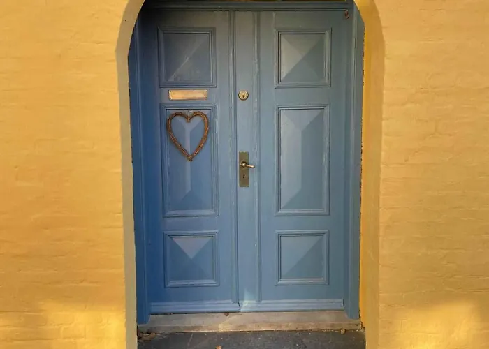 Charming Townhome Near And Square بيت للعطل *