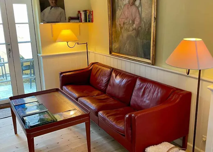 Charming Townhome Near And Square بيت للعطل *